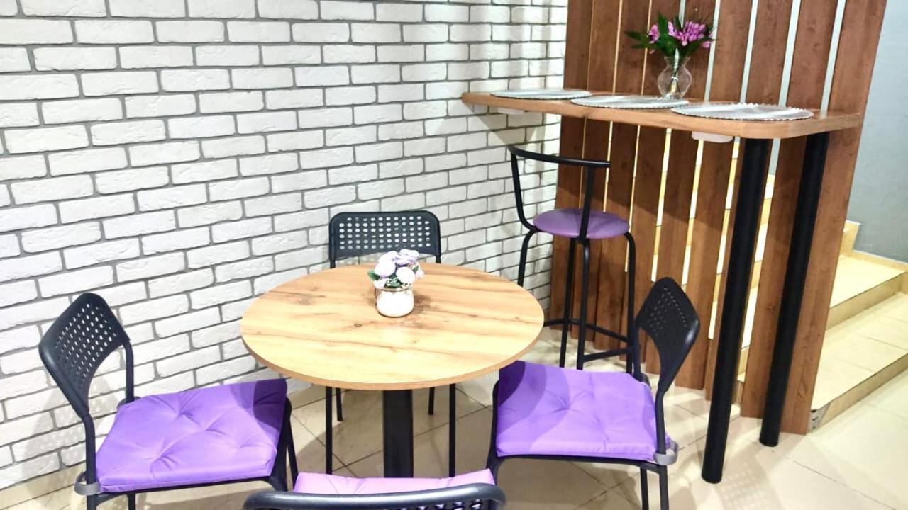 Like Home Hostel Na Timiryazeva Ałma Ata Zewnętrze zdjęcie
