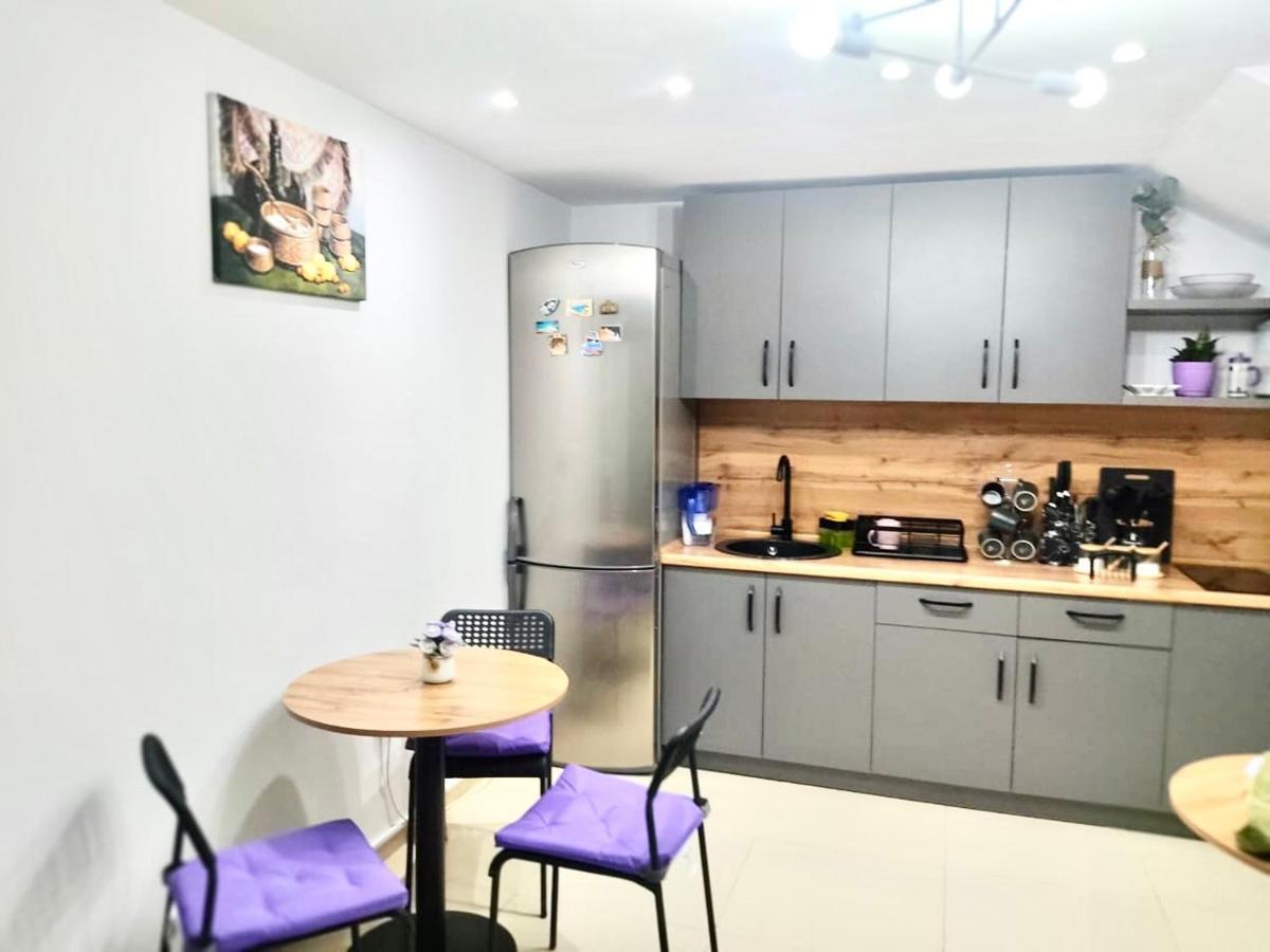 Like Home Hostel Na Timiryazeva Ałma Ata Zewnętrze zdjęcie